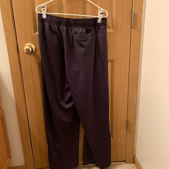 Nike Sweat Pants - Picture 2 of 2